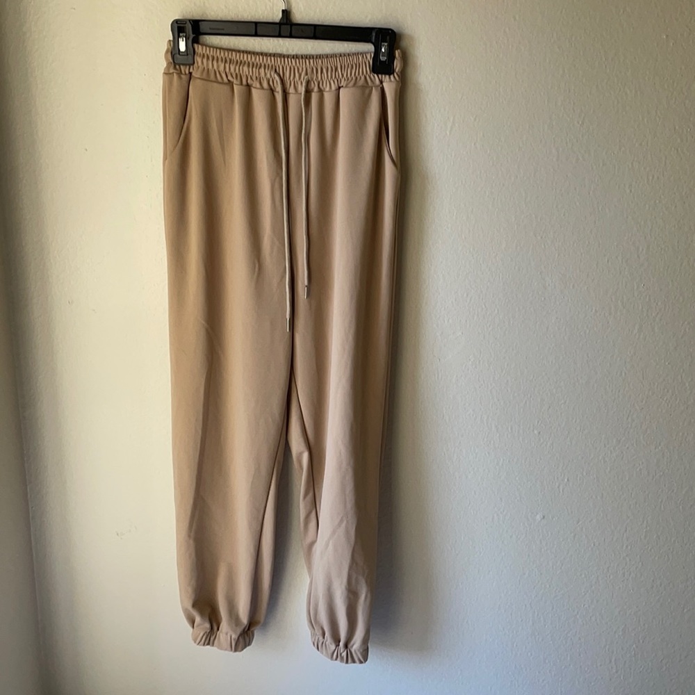 Beige crop cami top & drawstring waist sweatpants